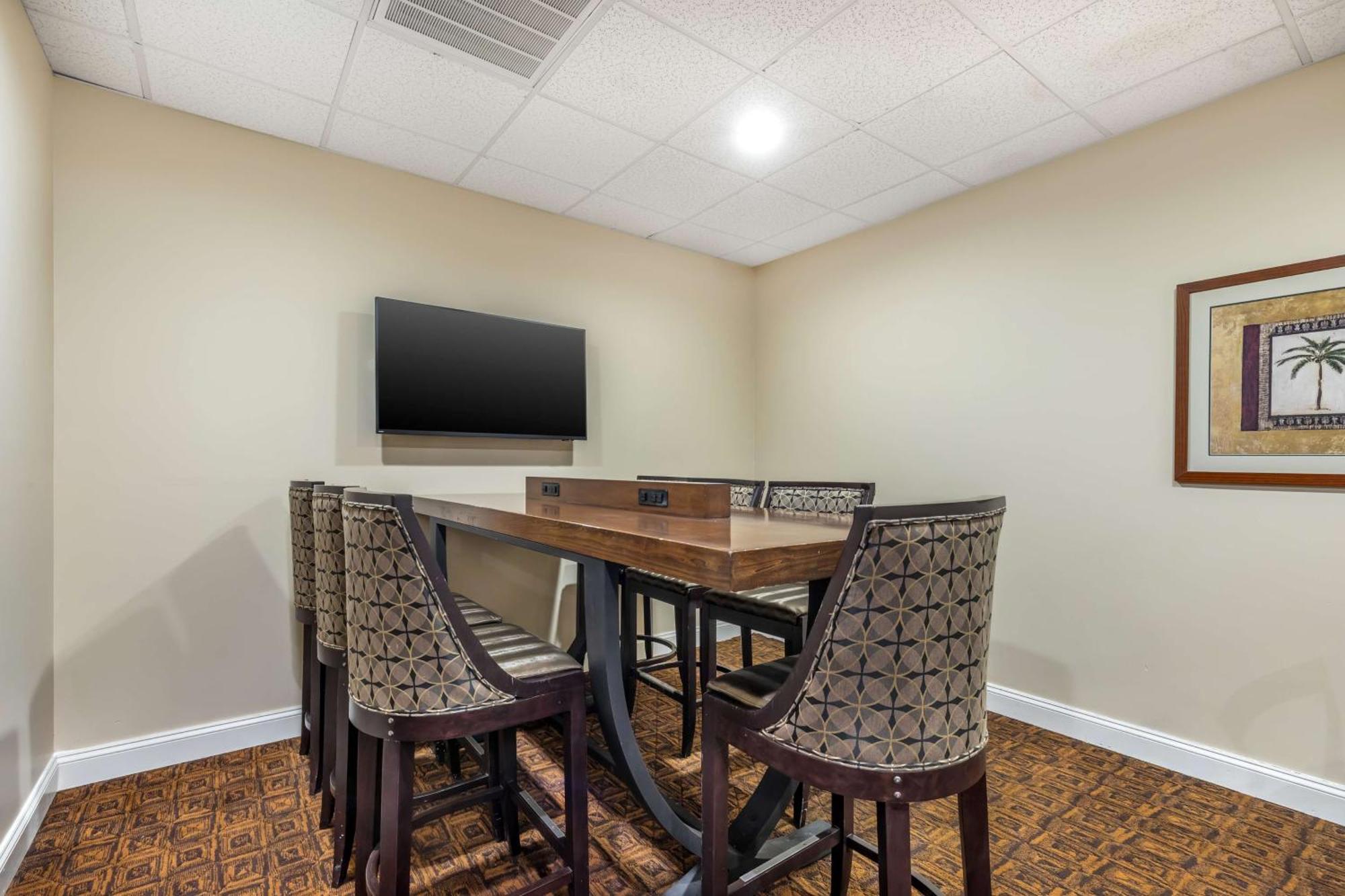 Best Western Ocean City Hotel And Suites Exterior photo