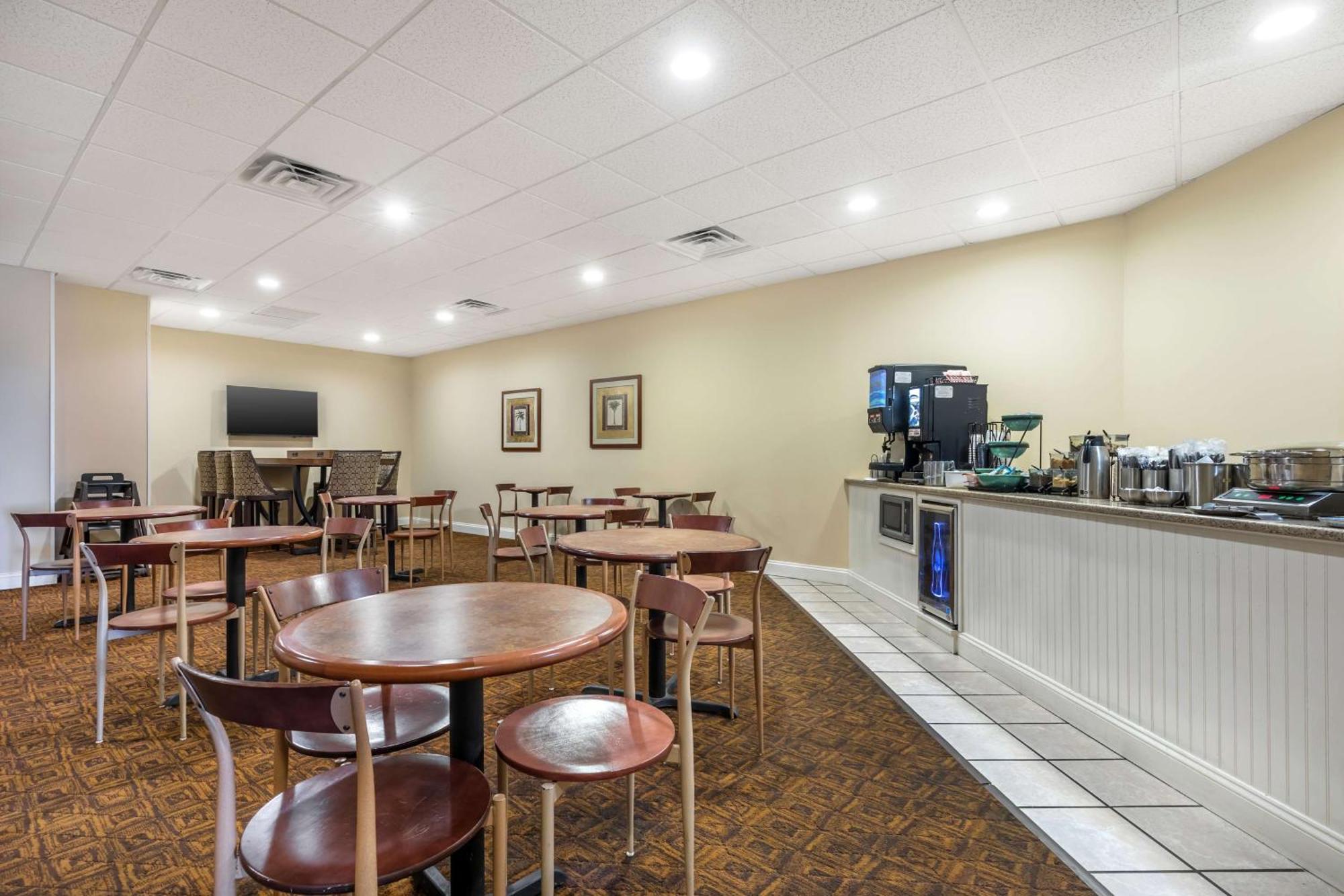 Best Western Ocean City Hotel And Suites Exterior photo